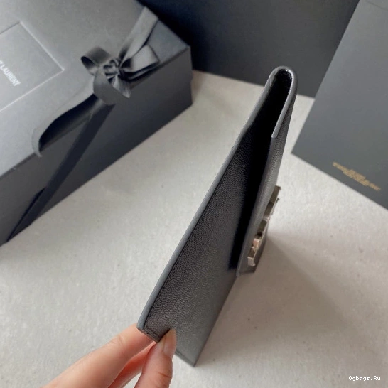 UPTOWN POUCH YSL 0822